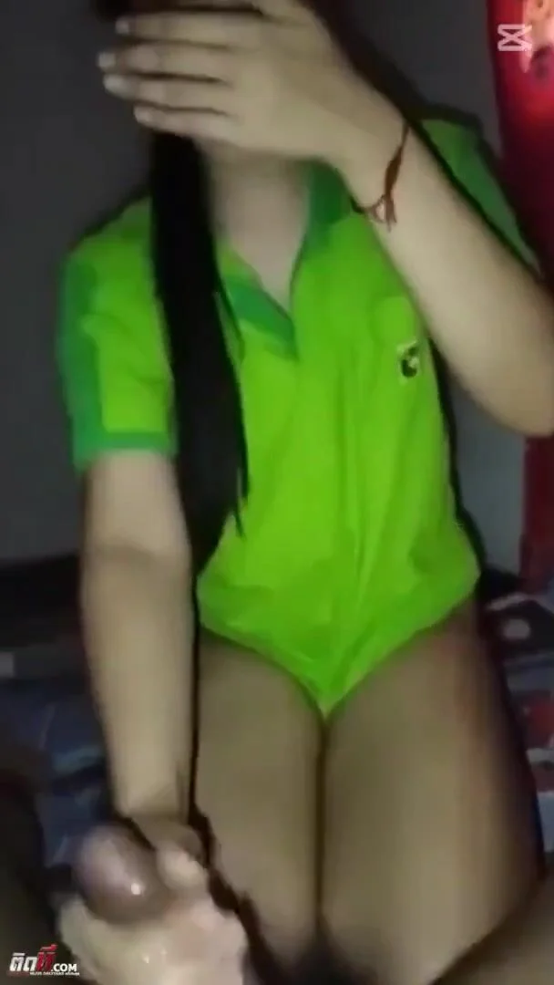 Chị họ nợ tiền em trai 6 tháng ko có trả đành năng nỉ em trai đụ trừ nợ.