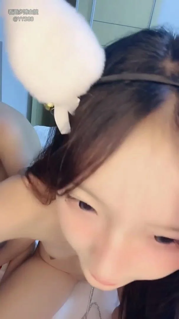 Hai em les xinh mình dây thủ dâm cho nhau dâm đãng vú to lồn non