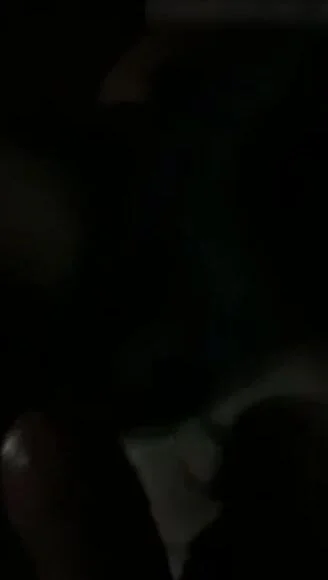 mấy bé mới lớn dễ dụ thật gạ tý là cho hết